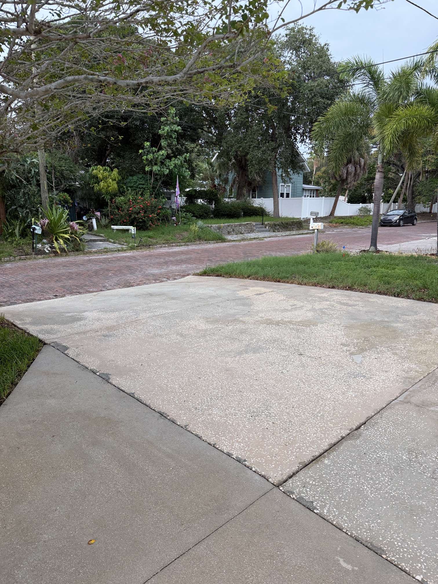 After photo of driveway rust removal via pressure washing in Gulfport, FL