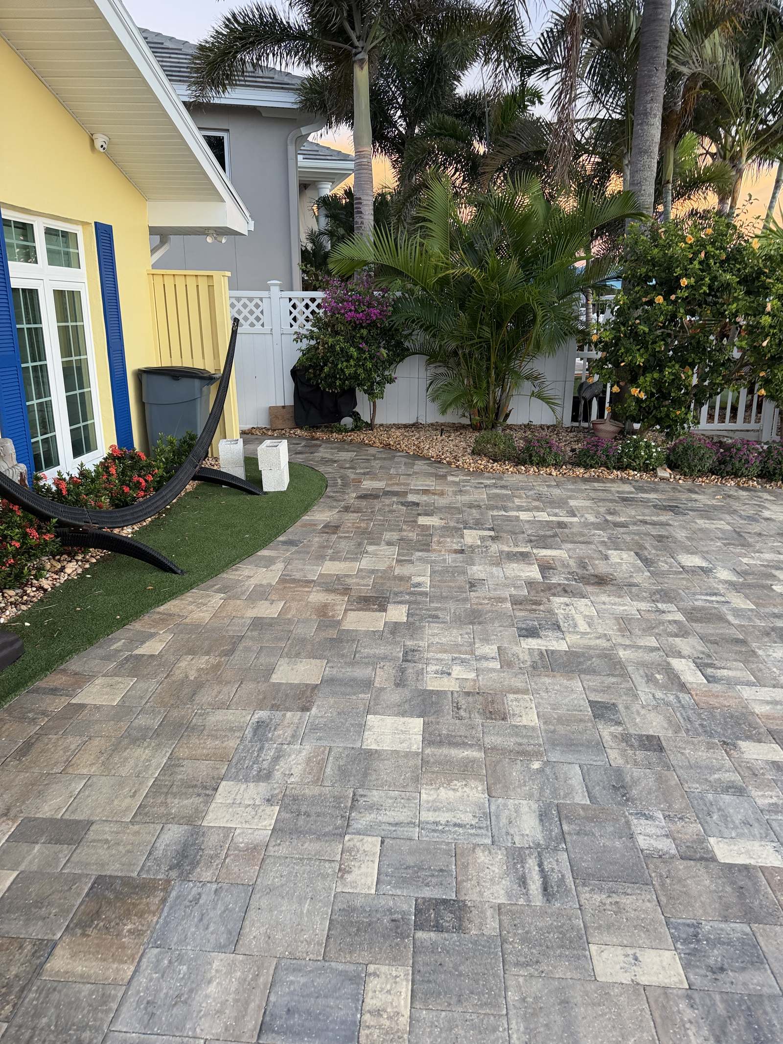 Sealed paver backyard patio in Indian Rocks Beach, FL